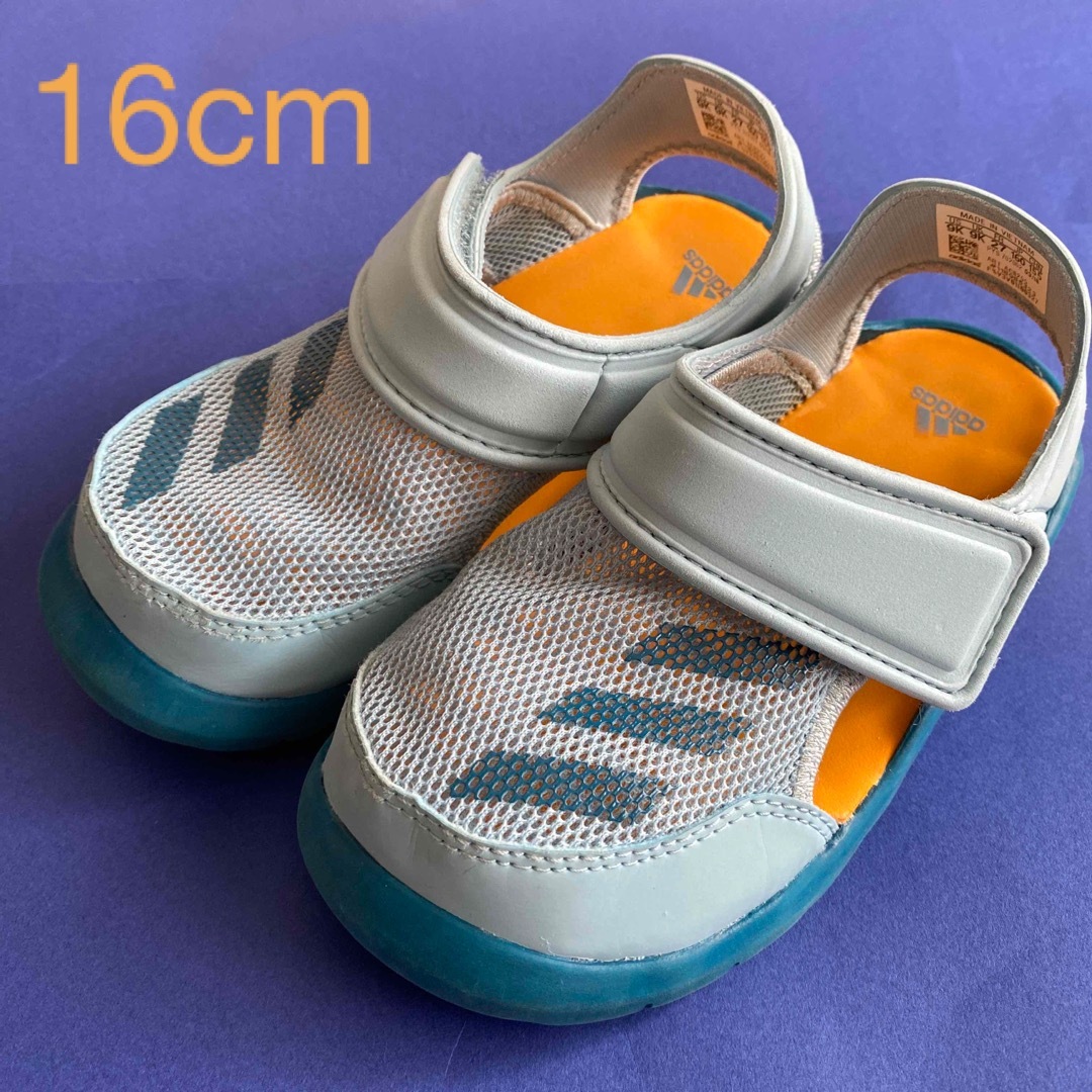 adidas(アディダス)のadidas アディダス　サンダル　16.0cm キッズ/ベビー/マタニティのキッズ靴/シューズ(15cm~)(サンダル)の商品写真