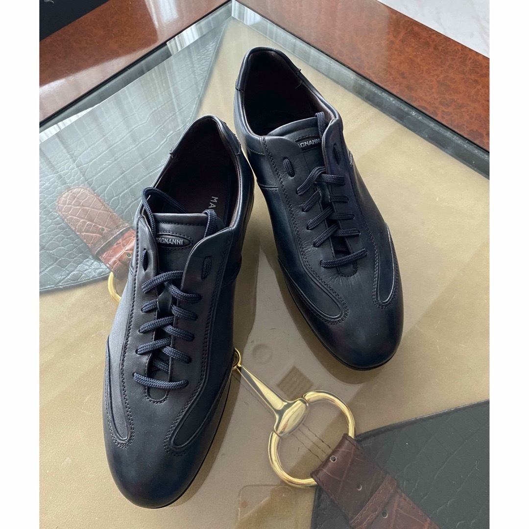 MAGNANNI(マグナーニ)の未使用 MAGNANNI マグナーニ スペイン 高級スニーカー 40 メンズの靴/シューズ(スニーカー)の商品写真