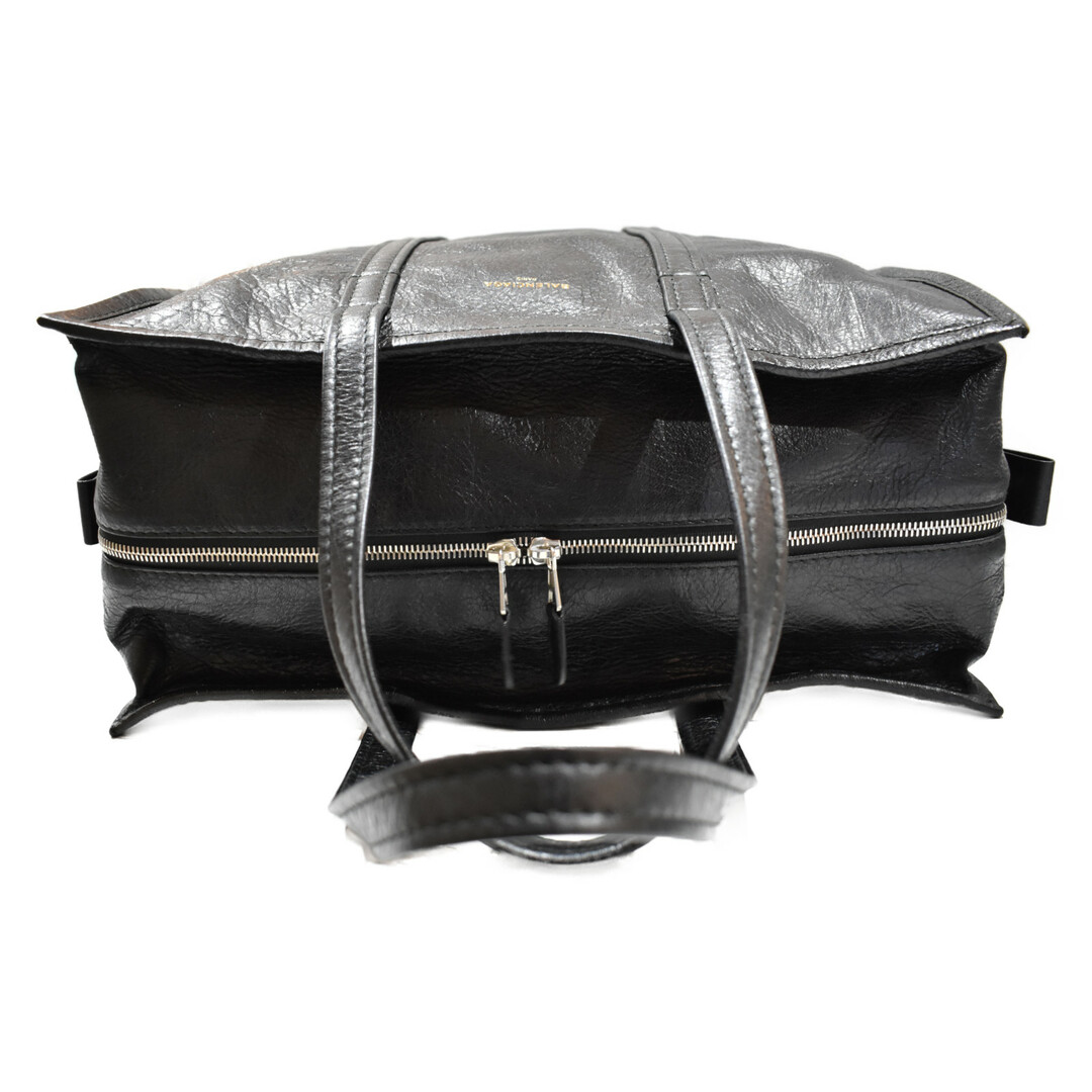 【品】BALENCIAGA
バザール ショッパーM 443097 ブラック レザー トートバッグ マザーズバッグ 旅行バッグ A4サイズ収納可 ユニセックス 大容量松山久万ノ台店