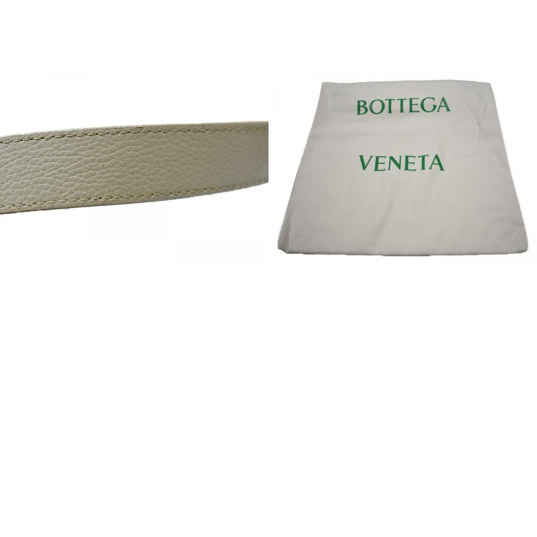 【中古品】BOTTEGA VENETA, カセットクロスボディバッグ 　 ベージュ系 レザー ショルダーバッグ　斜め掛けバッグ　カジュアルバッグ　 シンプル　おしゃれ　レディース　人気【中古】松山久万ノ台店