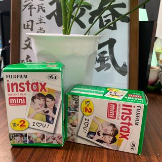 フジフイルム(富士フイルム)のフジフィルム チェキ ミニ 用フイルム20枚入りパック✖️2箱(その他)