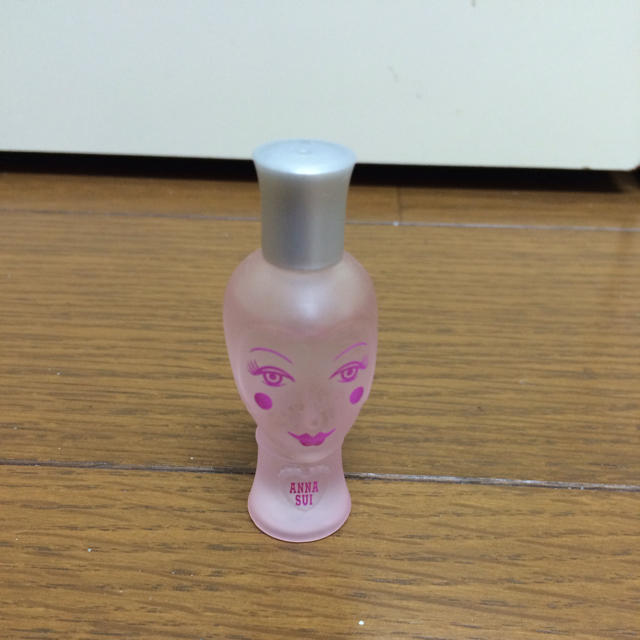 ANNA SUI(アナスイ)のANNA SUI ドーリーガール 4ml コスメ/美容の香水(香水(女性用))の商品写真