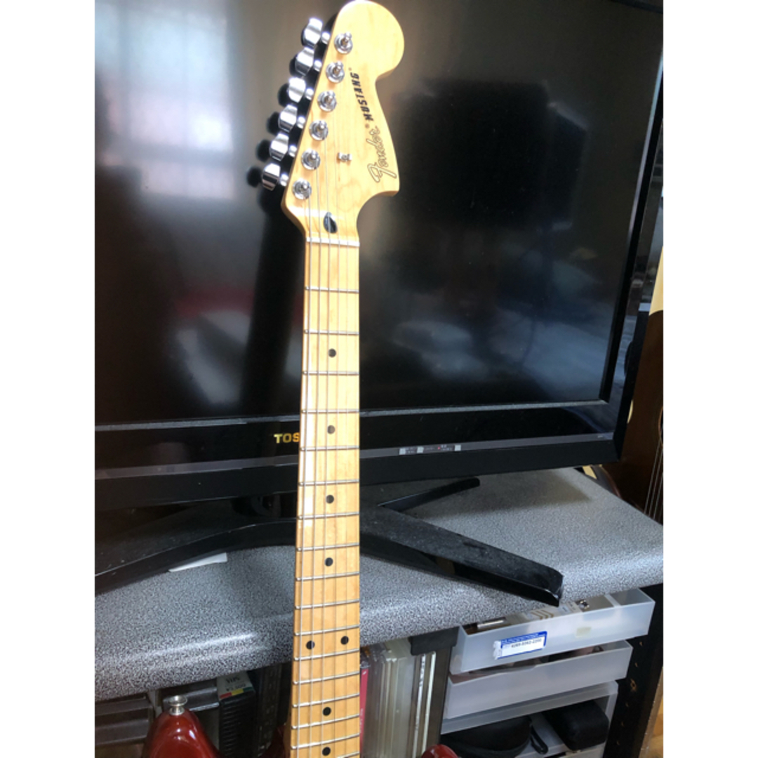 Fender(フェンダー)の極美品　FENDER/フェンダー Mustang ムスタング  楽器のギター(エレキギター)の商品写真