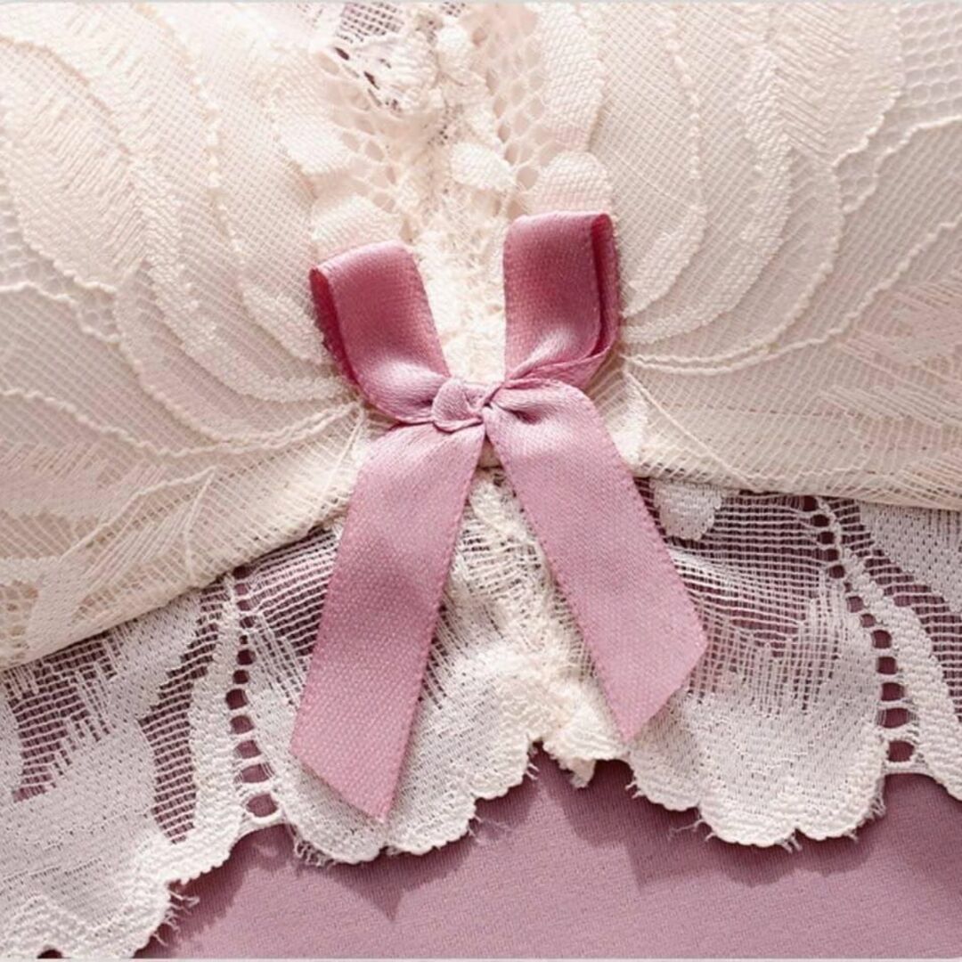 【２L☆２枚】　グレー　×　ピンク　シームレスブラ　ナイトブラ　ノンワイヤー　裸 レディースの下着/アンダーウェア(ブラ)の商品写真