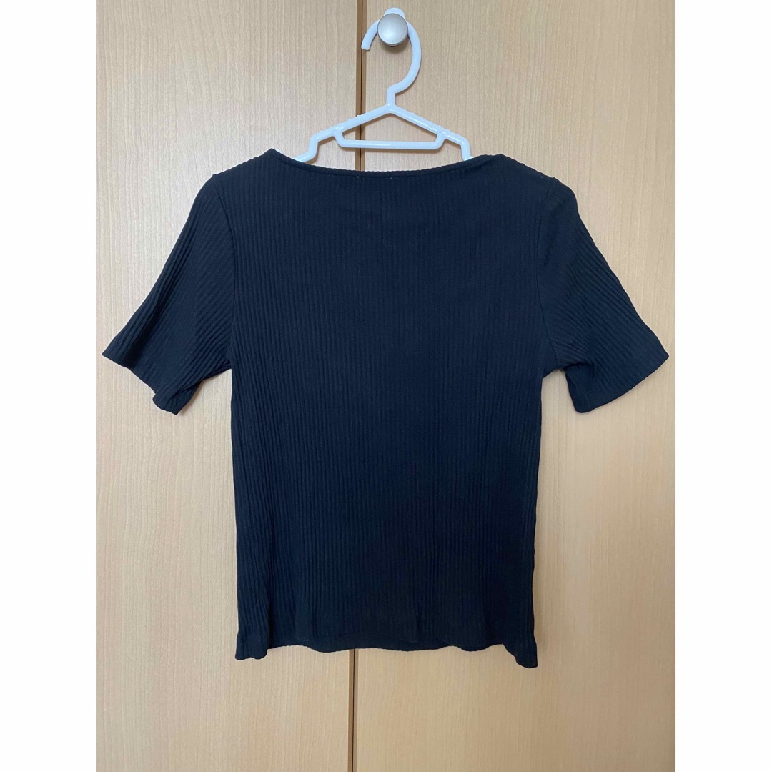GU(ジーユー)の半袖　Tシャツ レディースのトップス(Tシャツ(半袖/袖なし))の商品写真