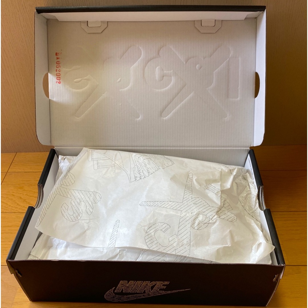 NIKE(ナイキ)のNike Blazer Low / sacai / KAWS 28cm メンズの靴/シューズ(スニーカー)の商品写真