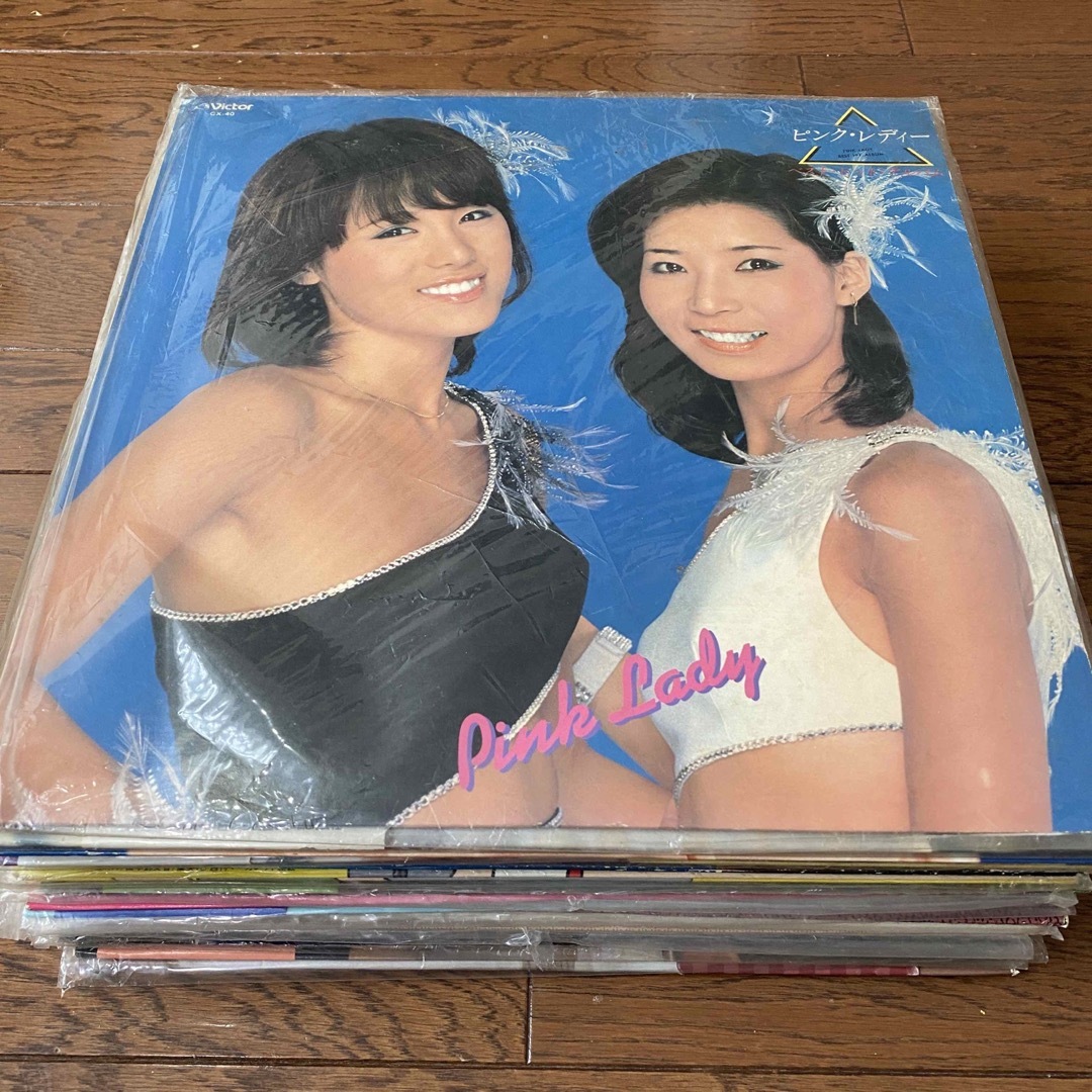 昭和歌謡　女性歌手　レコード　８枚セット