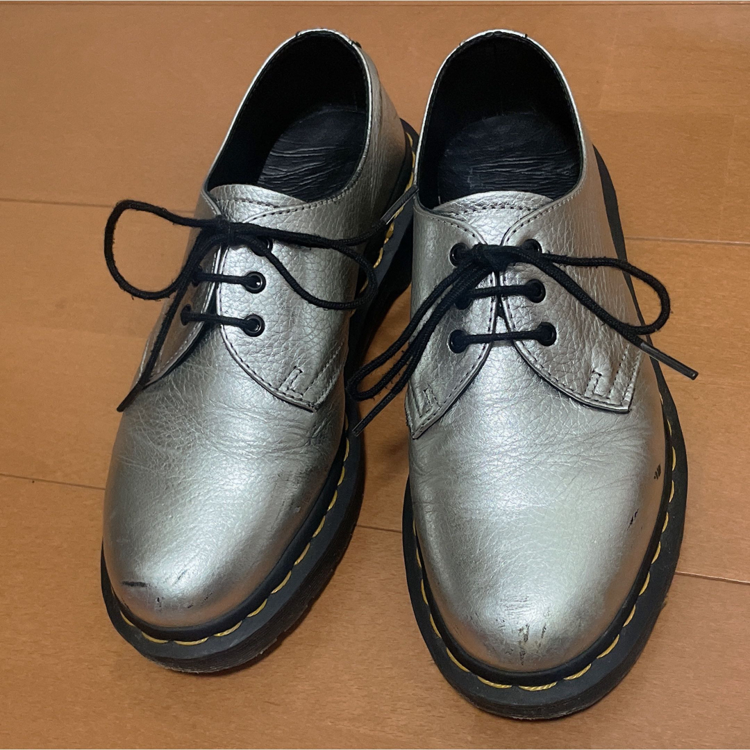 Dr.Martens   値下Dr.マーチン MET 3ホール シルバーの通販 by