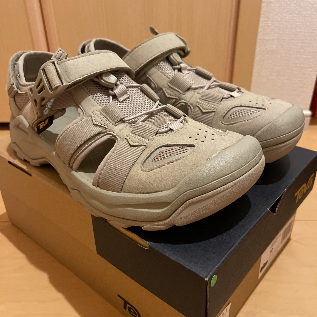 Teva - TEVA OMNIUM FAUX SUEDEの通販 by しんさん's shop|テバならラクマ