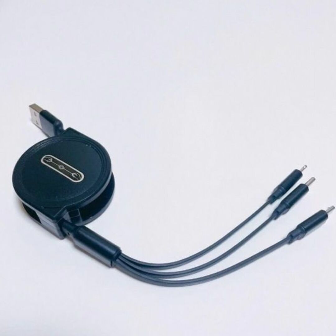 3in1 リール式 iPhone 充電器 タイプc マイクロUSB ブラックの通販 by 3in1 リール式 iPhone 充電器 タイプc マイクロUSB ブラック