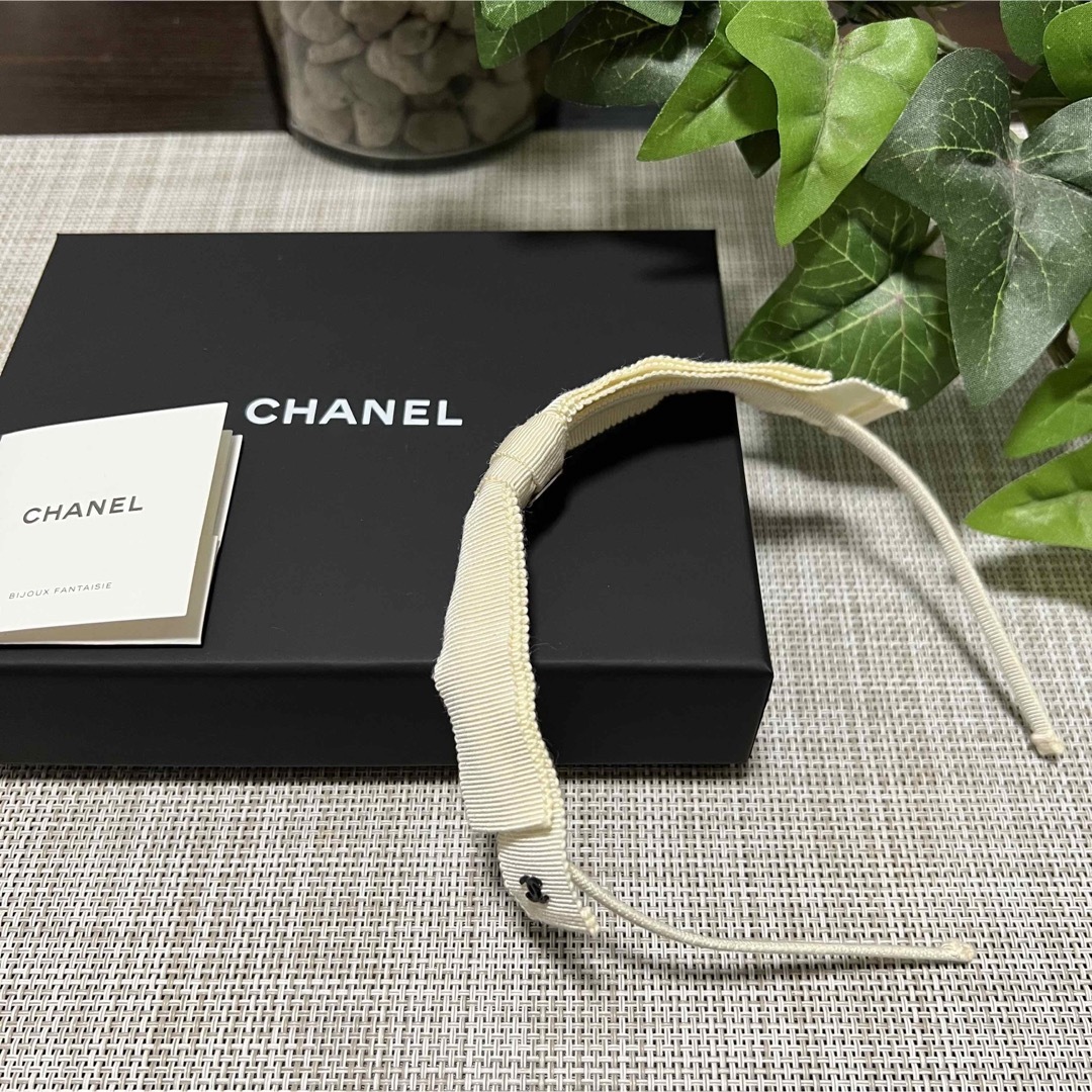 CHANEL シャネル カチューシャ オフホワイト リボン