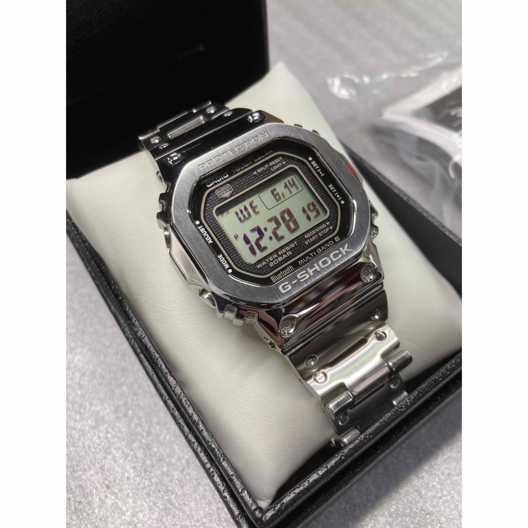 CASIO G-SHOCK GMW-B5000D-1JF フルメタル電波ソーラー