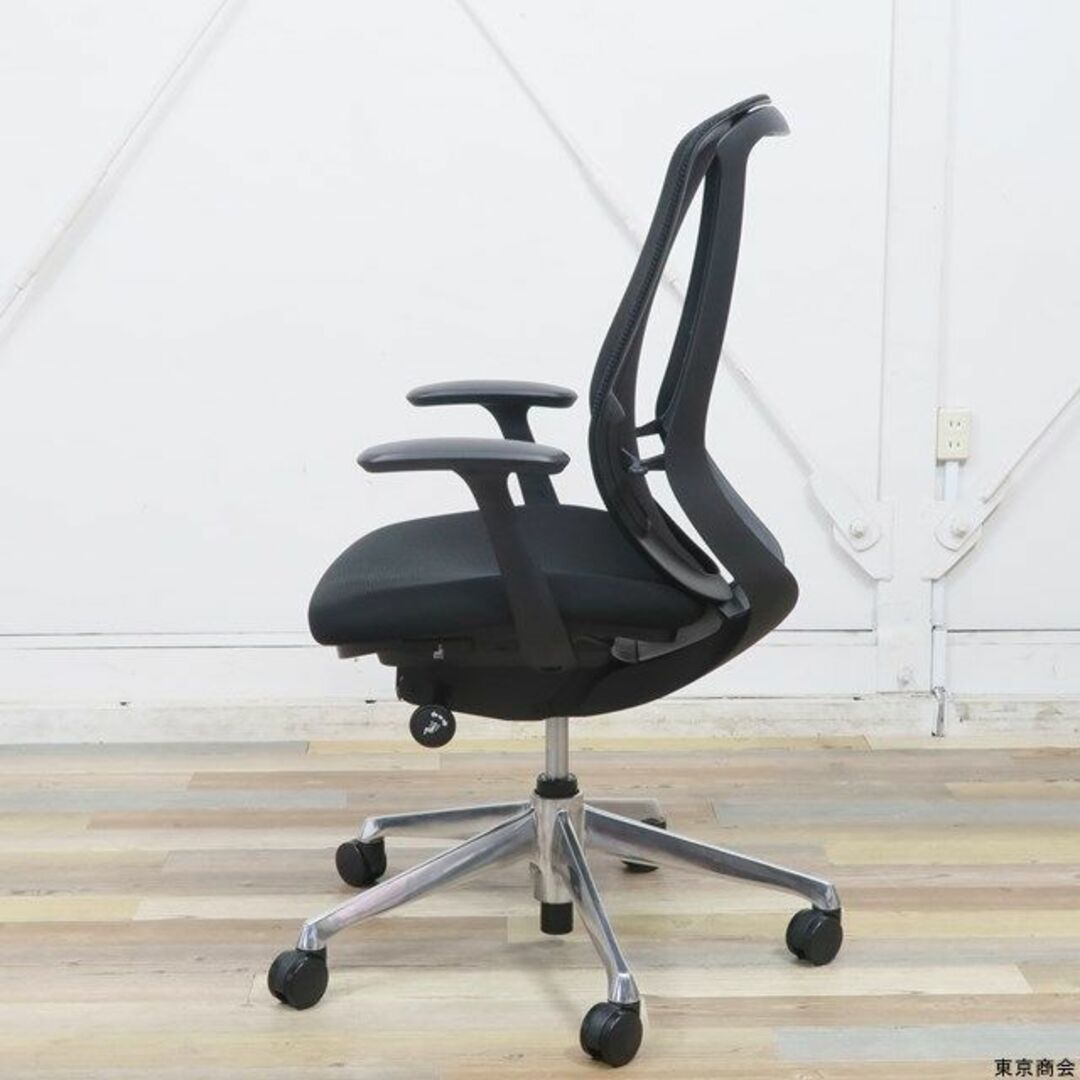 オカムラ　シルフィー　ハイバック　固定肘　ブラック　2014年製 インテリア/住まい/日用品のオフィス家具(オフィスチェア)の商品写真