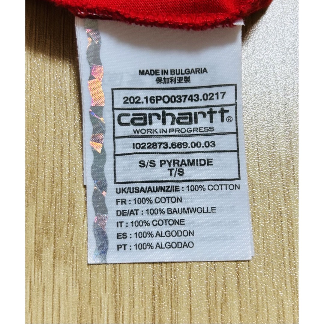 carhartt(カーハート)のカーハート　CARHARTT tシャツ　レッド　赤 メンズのトップス(Tシャツ/カットソー(半袖/袖なし))の商品写真