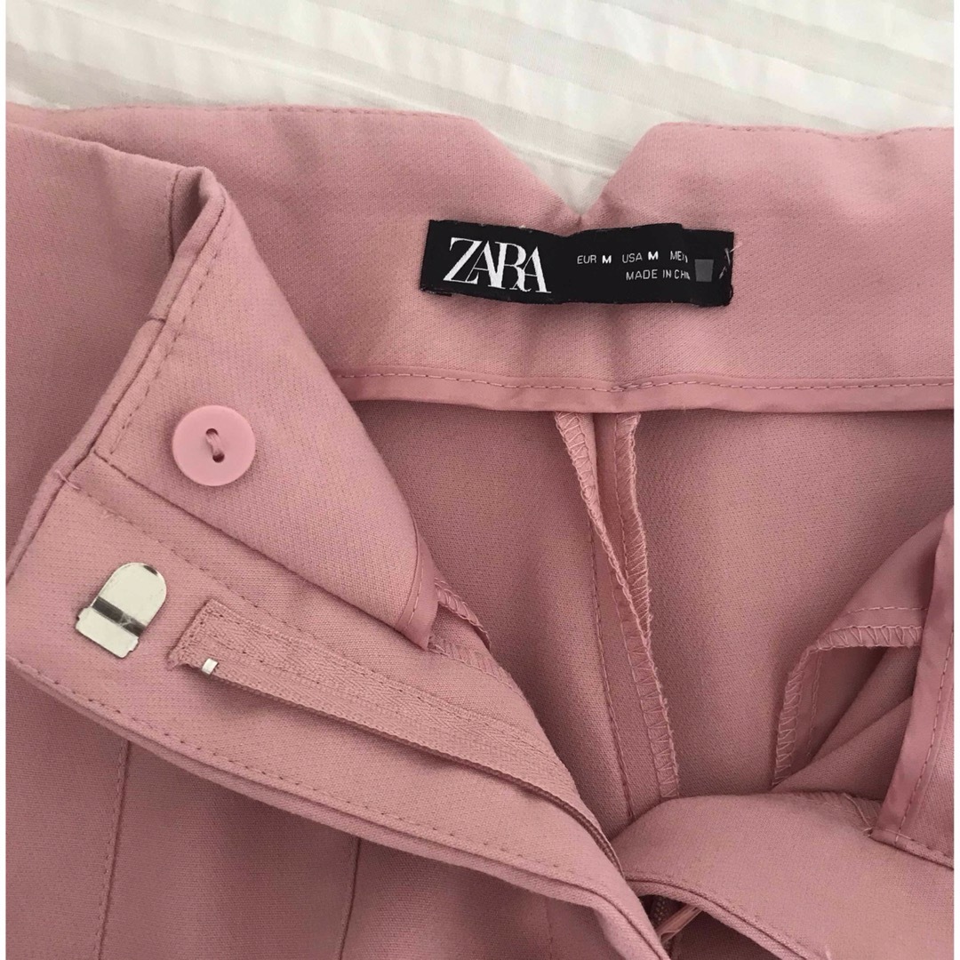 ZARA(ザラ)のZARA  ハイウエスト クロップド パンツ レディースのパンツ(その他)の商品写真