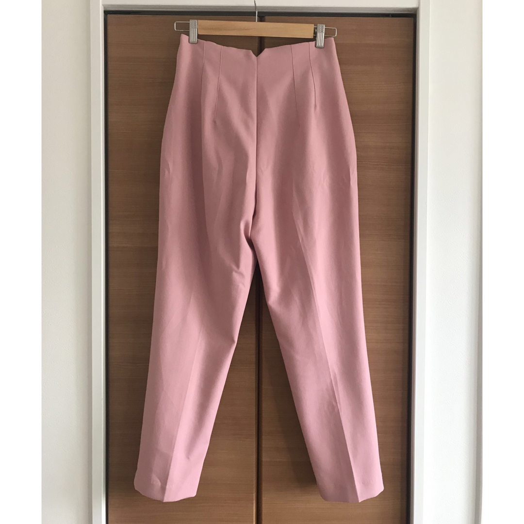 ZARA(ザラ)のZARA  ハイウエスト クロップド パンツ レディースのパンツ(その他)の商品写真