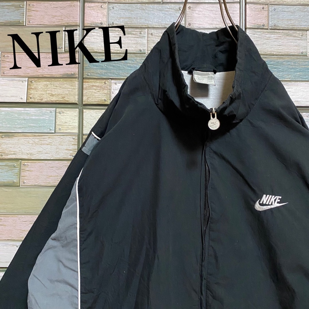 NIKE(ナイキ)のナイキ　ナイロンジャケット　ワンポイント刺繍ロゴ メンズのジャケット/アウター(ナイロンジャケット)の商品写真