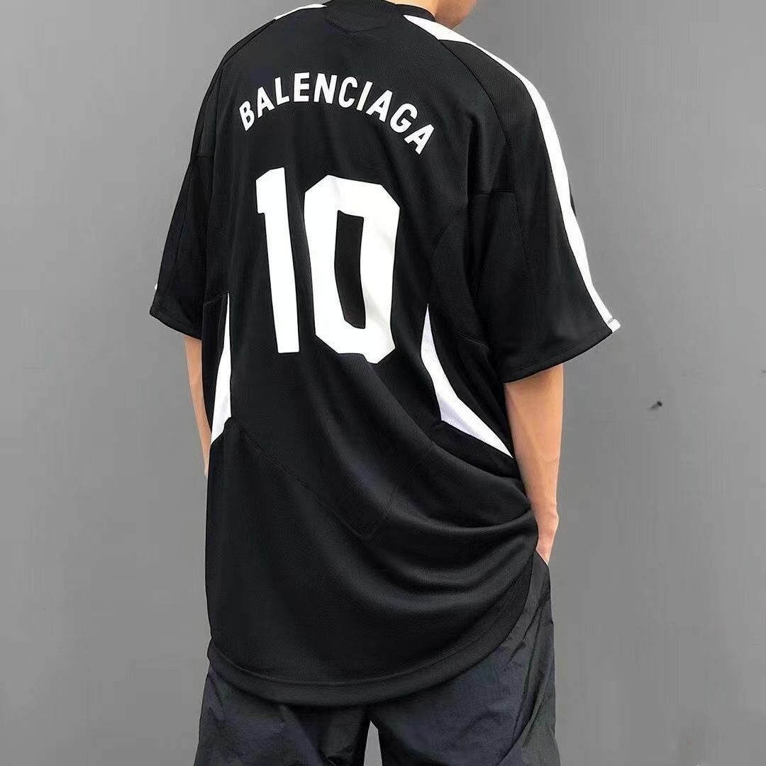 バレンシアガ アディダス サッカー 半袖シャツ Tシャツ | www.bauen.com.ar