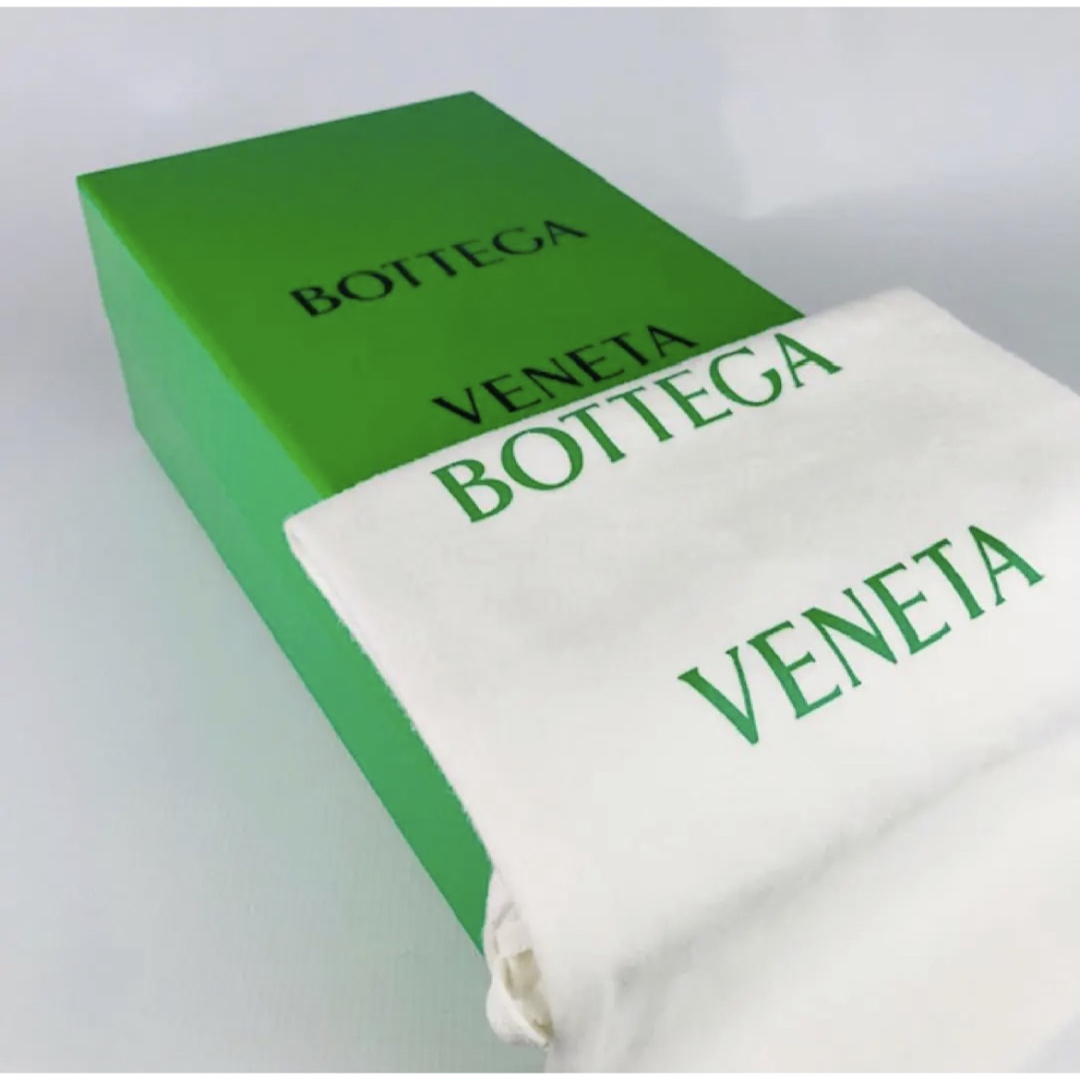 Bottega Veneta(ボッテガヴェネタ)の美品★ボッテガヴェネタ・レザー イントレチャート エスパドリーユ(34) レディースの靴/シューズ(スリッポン/モカシン)の商品写真