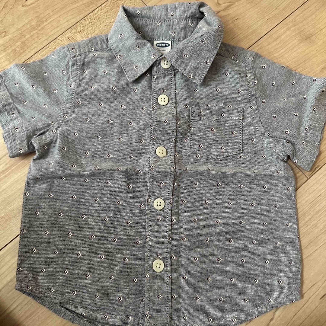 Old Navy(オールドネイビー)のシャツ キッズ/ベビー/マタニティのベビー服(~85cm)(シャツ/カットソー)の商品写真