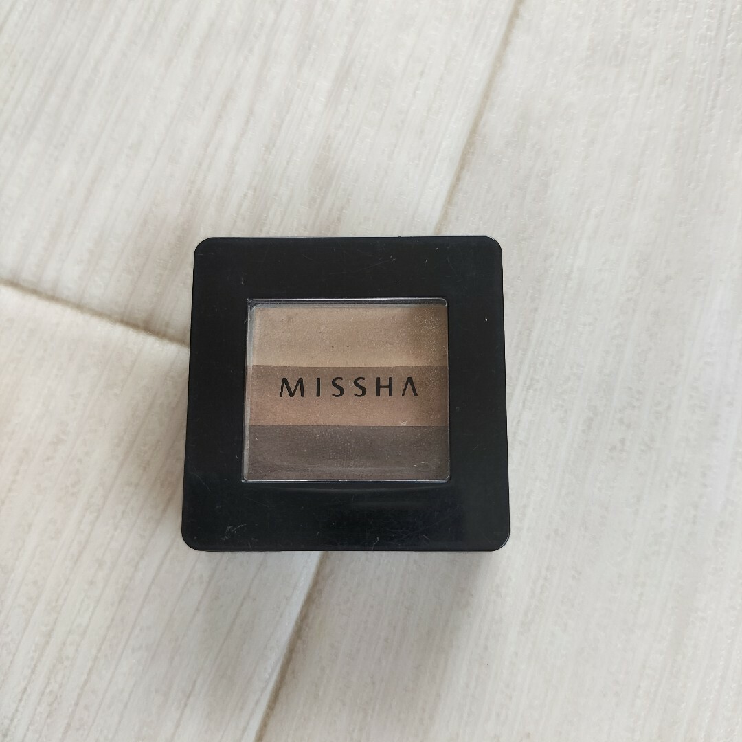 MISSHA トリプルシャドウ コスメ/美容のベースメイク/化粧品(アイシャドウ)の商品写真