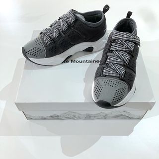 ホワイトマウンテニアリング(WHITE MOUNTAINEERING)の新品 レディース WHITE MOUNTAINEERING ストラップスニーカー(スニーカー)