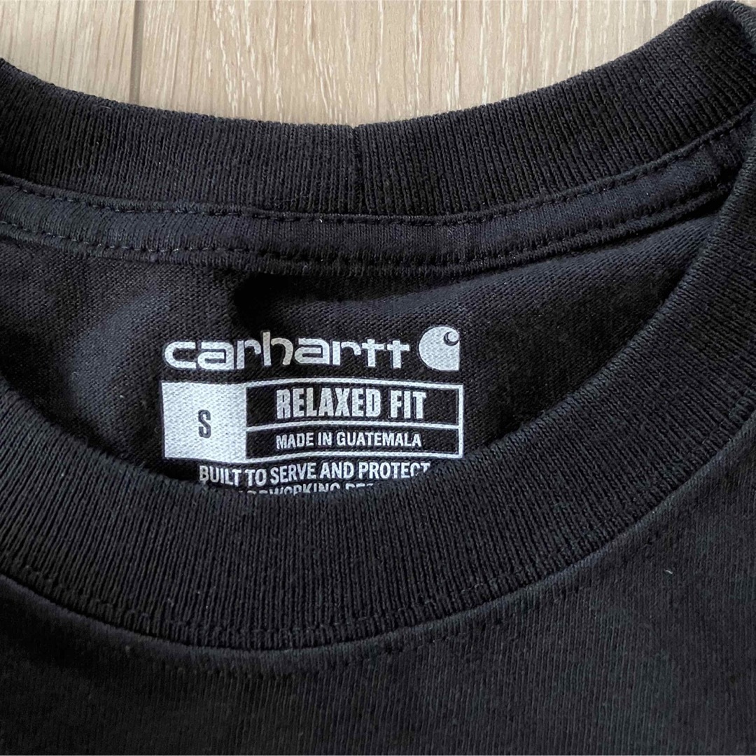 carhartt(カーハート)のカーハート　ロゴスリーブ　ロンT S メンズのトップス(Tシャツ/カットソー(七分/長袖))の商品写真
