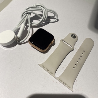 アップルウォッチ(Apple Watch)のApplewatch SE 40mm GPS+Cellular (腕時計(デジタル))