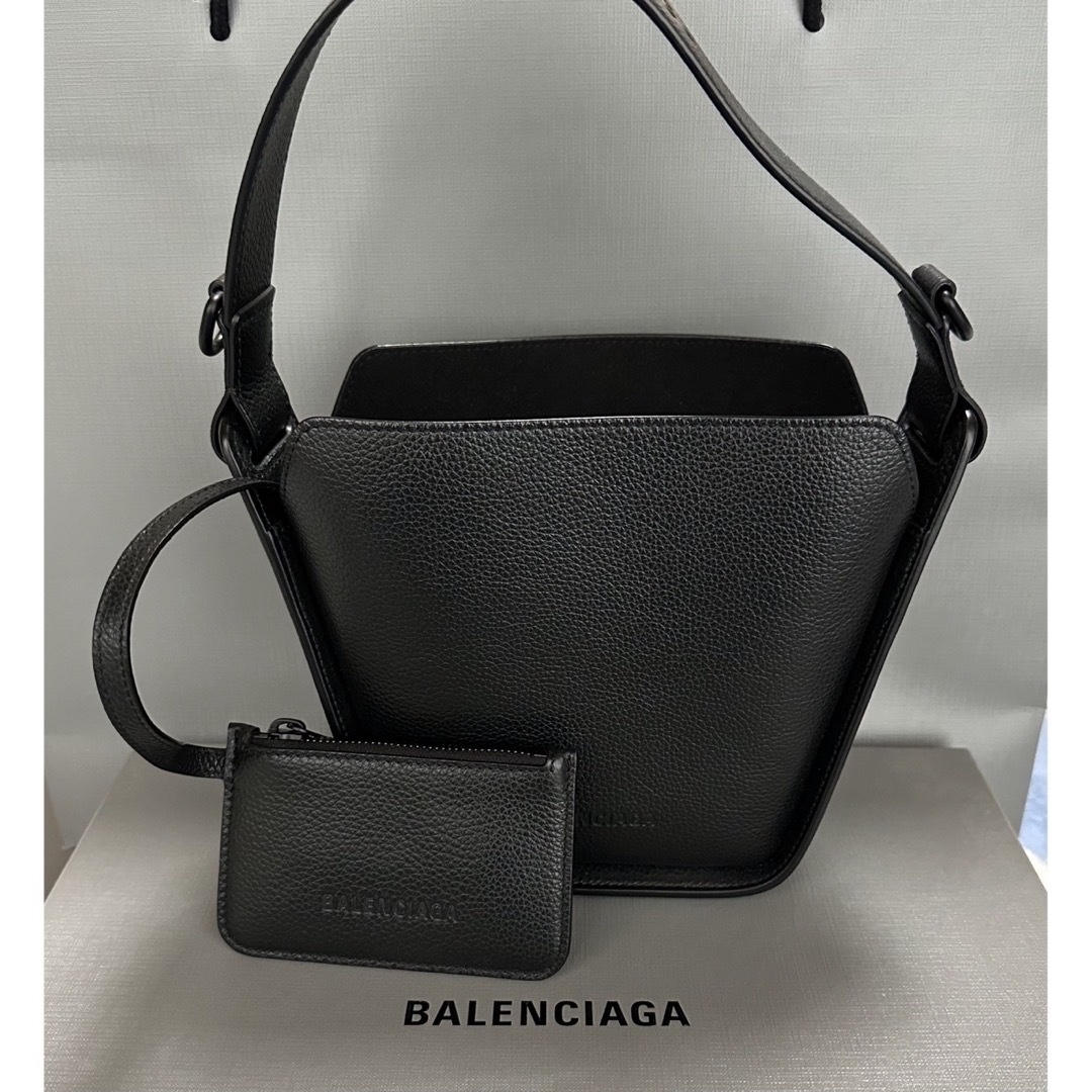 ✨値下げ✨BALENCIAGA ノースサウスバッグ | hartwellspremium.com