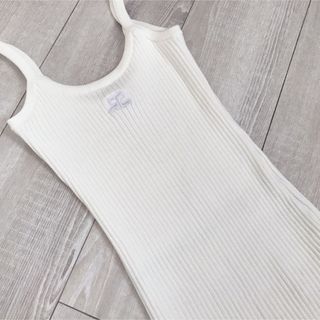 クレージュ(Courreges)のcourreges ♡ リブニットキャミソール(キャミソール)