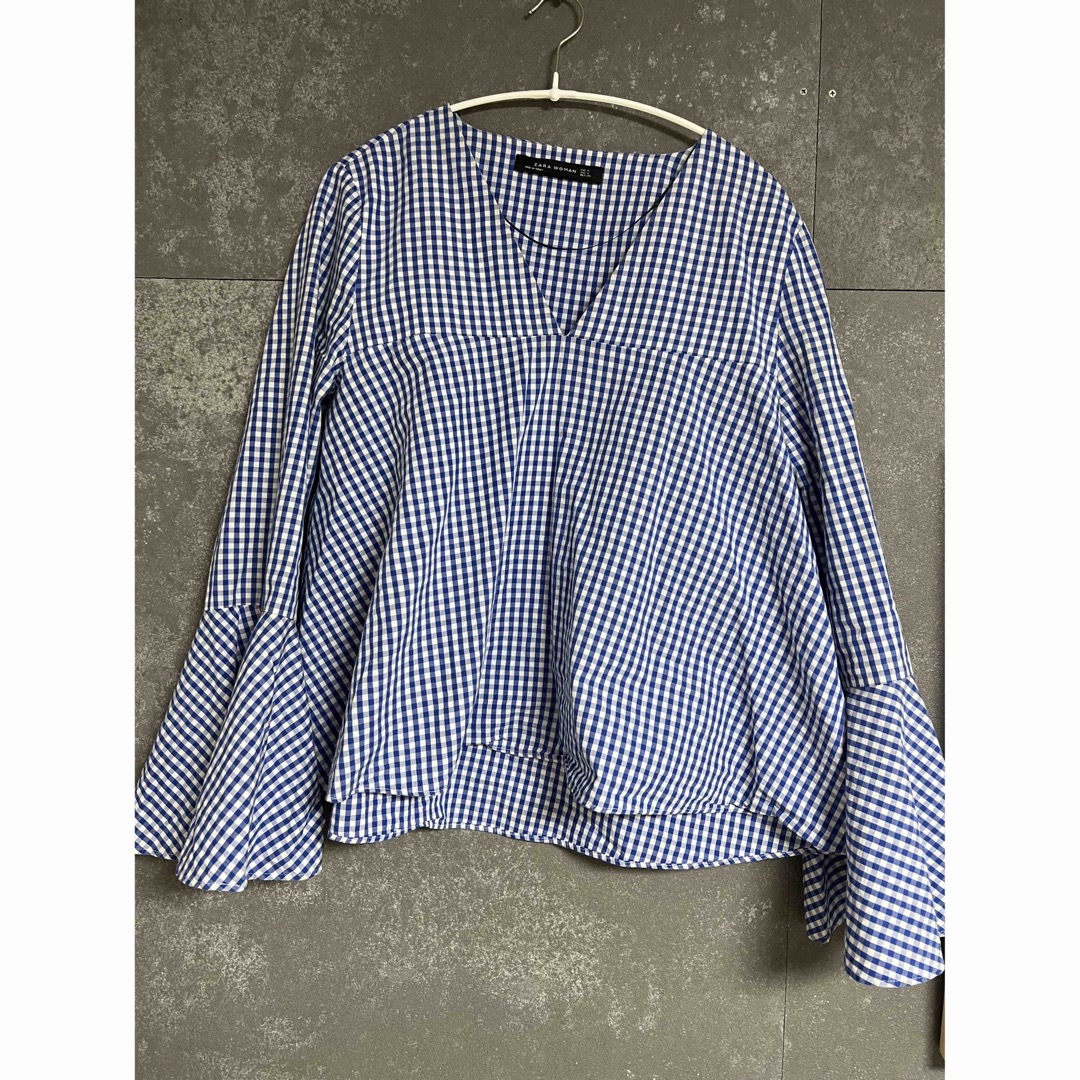 ZARA(ザラ)のZARA 青　ギンガムチェック　ブラウス レディースのトップス(シャツ/ブラウス(長袖/七分))の商品写真