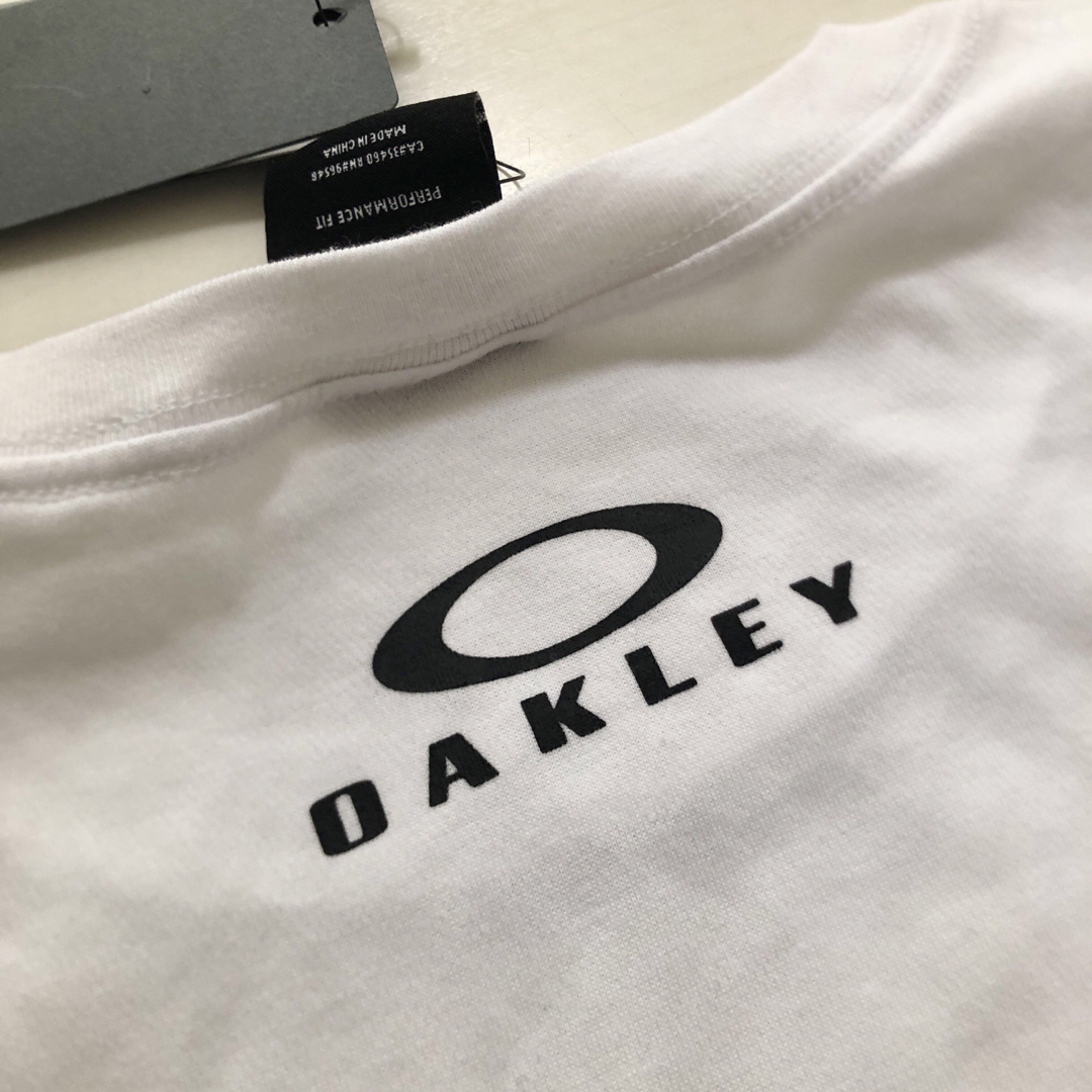 Oakley(オークリー)の☆￥3,850オークリーOAKLEY☆DRY速乾Tシャツ【S】 メンズのトップス(Tシャツ/カットソー(半袖/袖なし))の商品写真