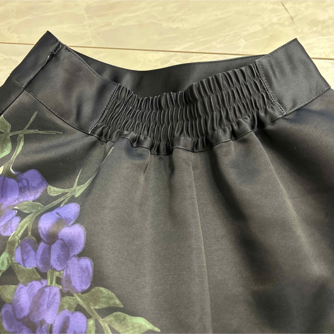 Ameri VINTAGE(アメリヴィンテージ)のameri vintage AMANDA flare skirt  レディースのスカート(ロングスカート)の商品写真