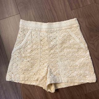 ザラ(ZARA)の値下げ！ZARA ハイウエストレースショートパンツ　S size(ショートパンツ)