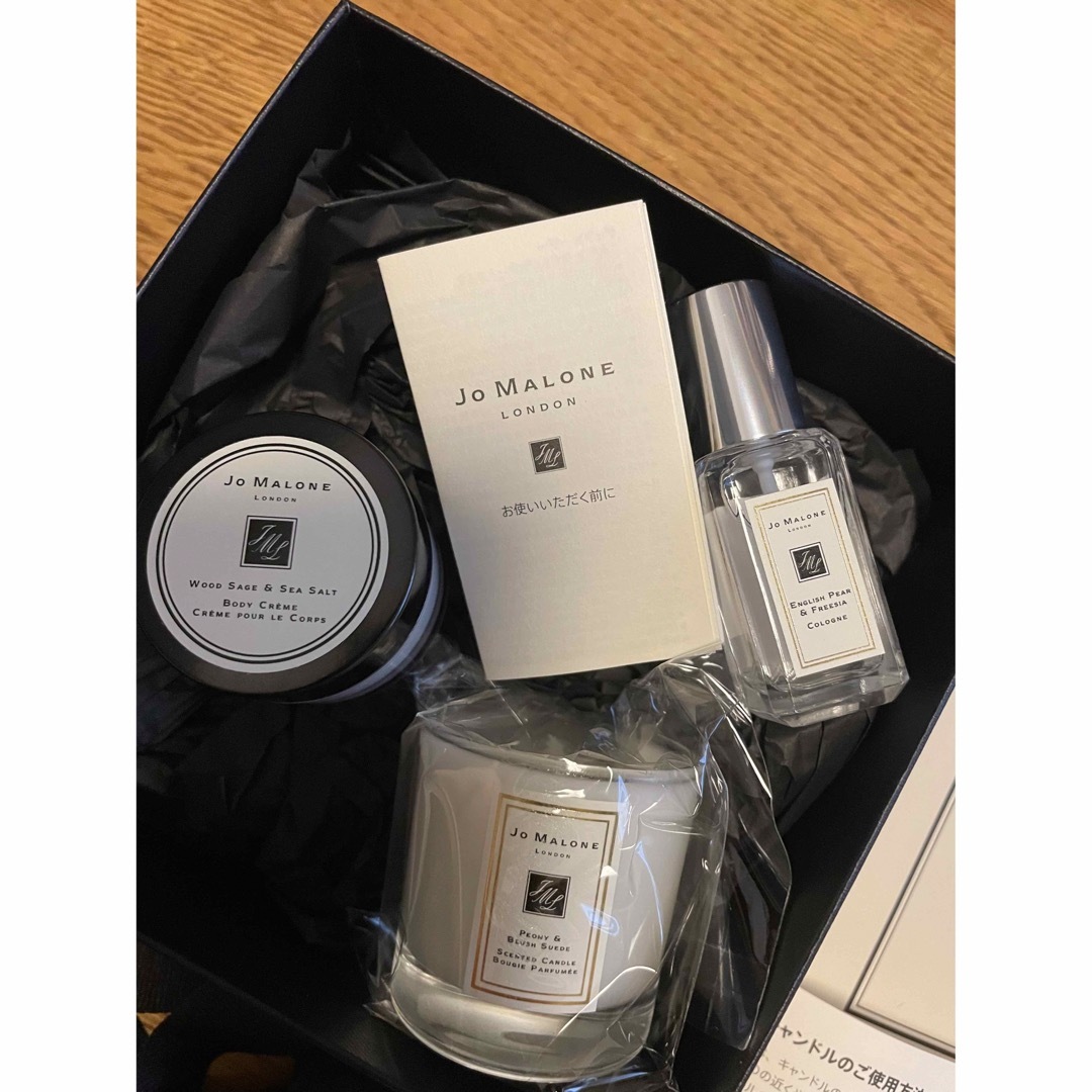 Jo Malone(ジョーマローン)の未使用品　ジョーマローン　ミニトリオギフトセット コスメ/美容のボディケア(ボディクリーム)の商品写真