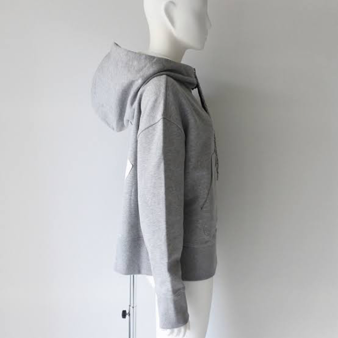 MONCLER - MONCLER モンクレール ジップ パーカー ビッグロゴ MONCLER - MONCLER モンクレール ジップ パーカー ビッグロゴ