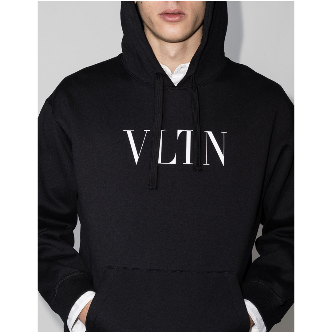 VALENTINO - VLTN ヴァレンティノ VALENTINO VLTN ロゴパーカー 新品