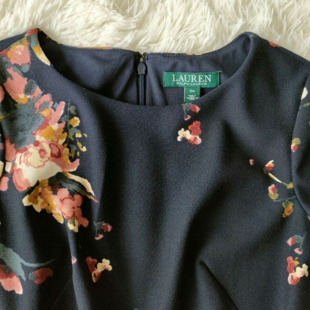 Ralph Lauren(ラルフローレン)の美品 LAUREN  RALPH LAUREN 花柄ワンピース  XSサイズ レディースのワンピース(ひざ丈ワンピース)の商品写真