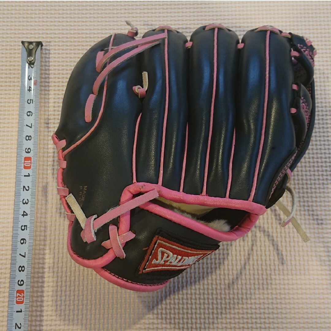 SPALDING(スポルディング)の【中古品】子供用の野球グローブ(右利き用) スポーツ/アウトドアの野球(グローブ)の商品写真