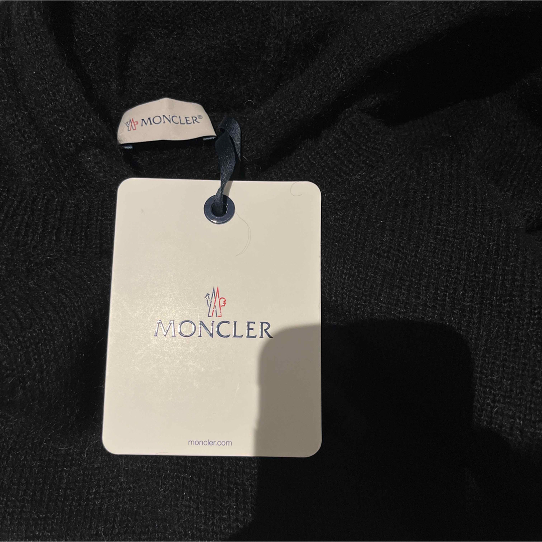 MONCLER(モンクレール)のMONCLER モンクレール ロゴ ニット パーカー セーター 新品 M メンズのトップス(ニット/セーター)の商品写真