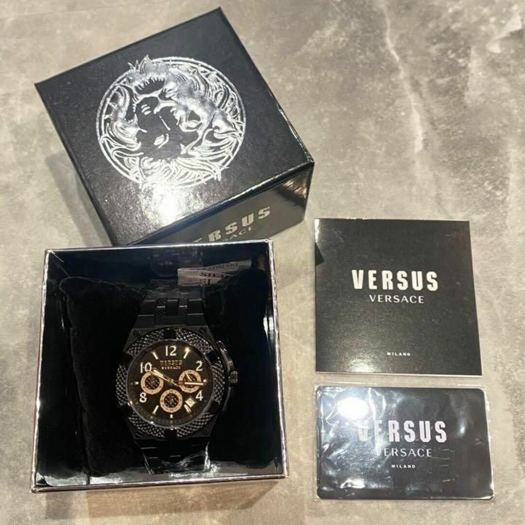 ＊新品＊ ヴェルサス VERSACE メンズ ブラック黒ゴールド クロノグラフ