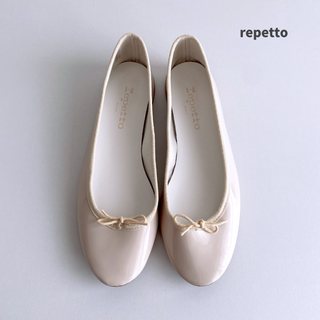 レペット(repetto)のほぼ未使用✨repetto　レペット　エナメルバレエシューズ　ベージュ　37(バレエシューズ)