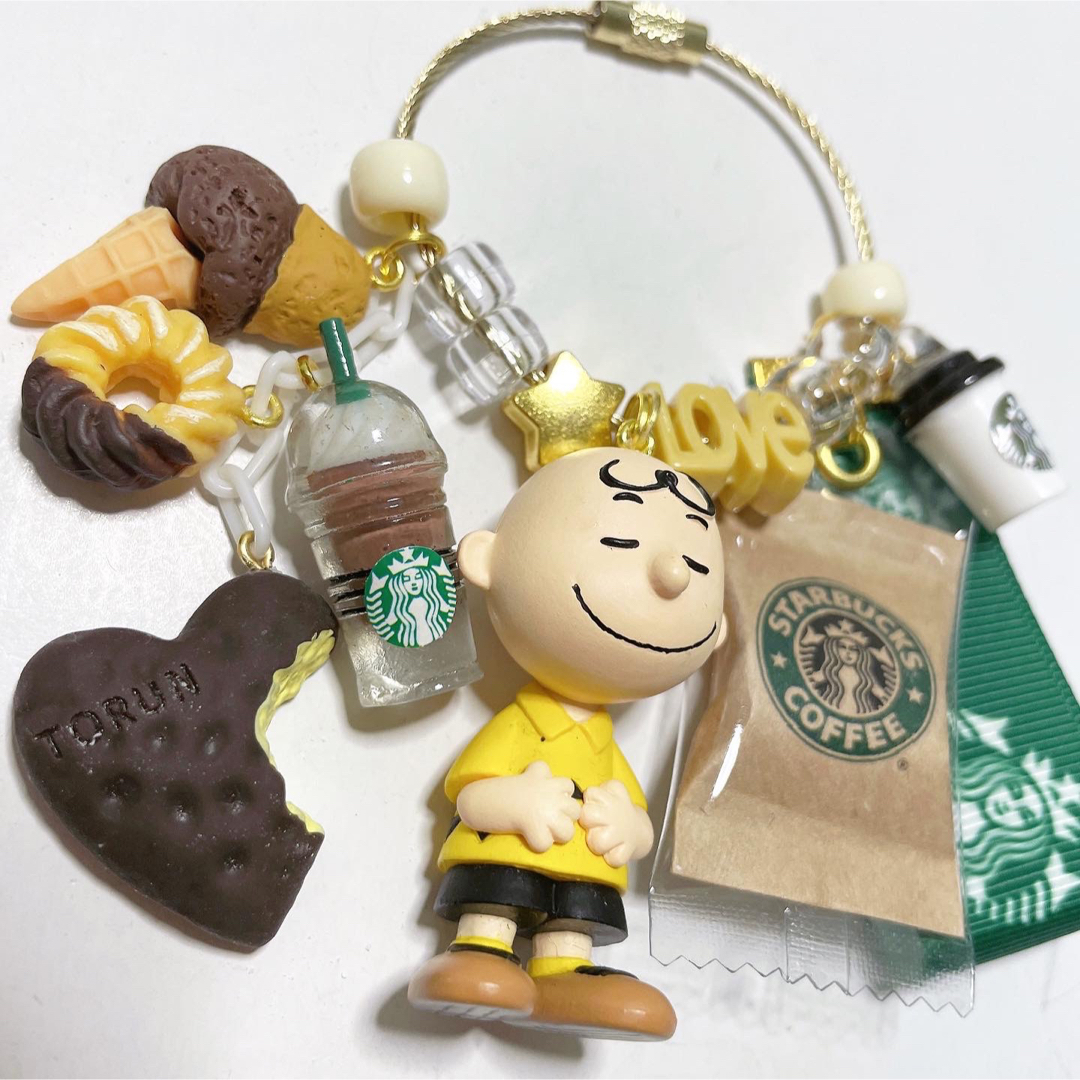 SNOOPY(スヌーピー)の僕の大好きなもの 👦🍩🍪💕キーホルダー ハンドメイドのアクセサリー(キーホルダー/ストラップ)の商品写真