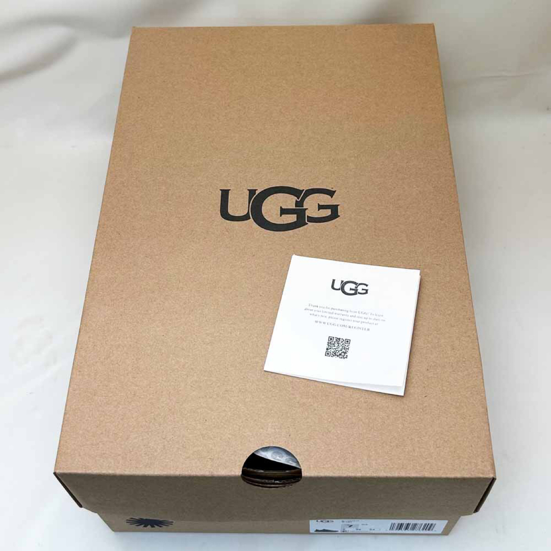 新品 UGG スニーカー 1136845 CA1 シルバースモーク 26.0cm