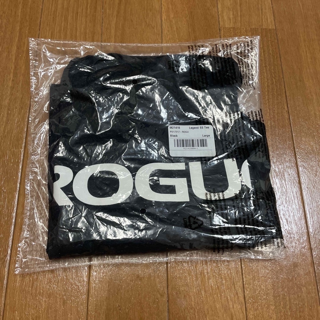 NIKE(ナイキ)のROGUE NIKE ドライ フィット　Tシャツ　Lサイズ メンズのトップス(シャツ)の商品写真