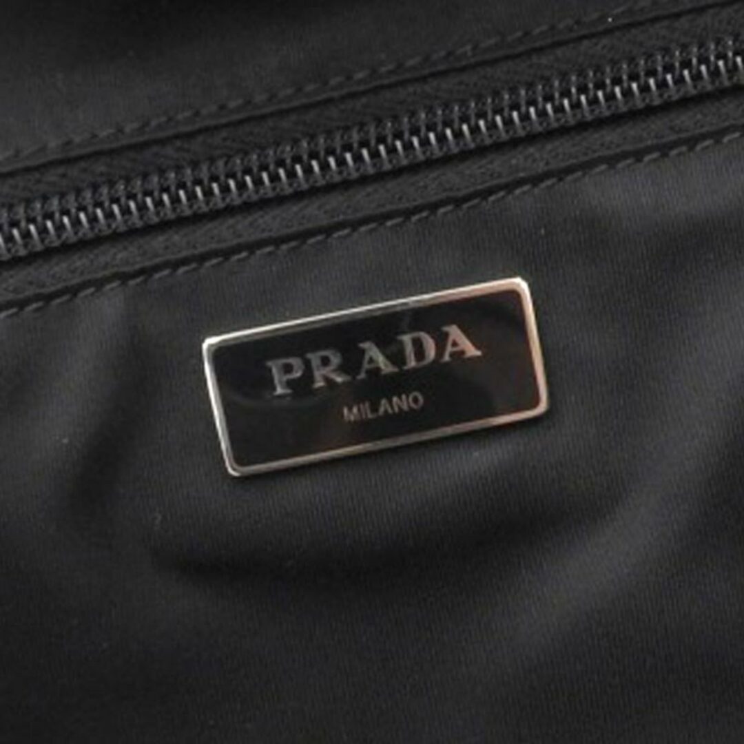 PRADA(プラダ)のプラダ バックパック リュック ナイロン カモフラージュ 迷彩 2VZ062 レディースのバッグ(リュック/バックパック)の商品写真