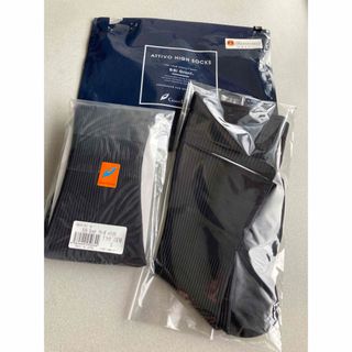 アティーボ ハイソックス Sサイズ