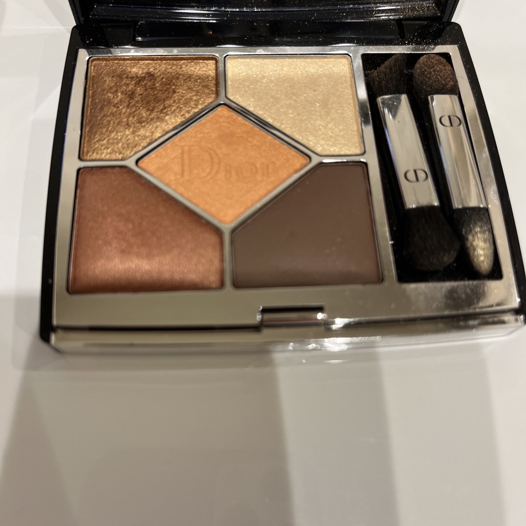 Dior - Dior サンククルールクチュール 439の通販 by にゃんまるs shop Dior - Dior サンククルールクチュール 439の通販 by にゃんまるs shop
