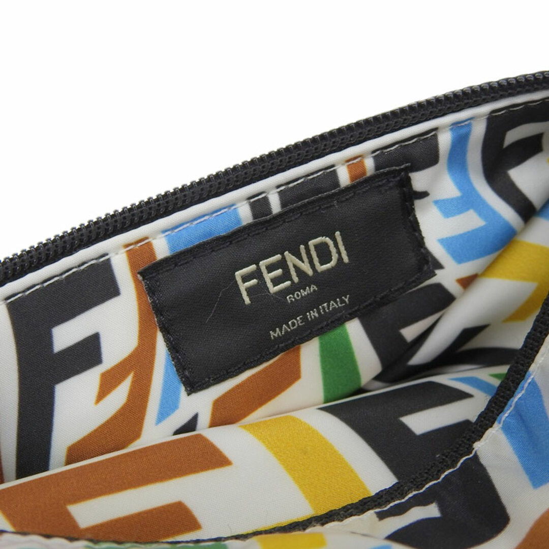 FENDI(フェンディ)のフェンディ 帽子 バケットハット リバーシブル ナイロン  FXQ110 レディースの帽子(ハット)の商品写真