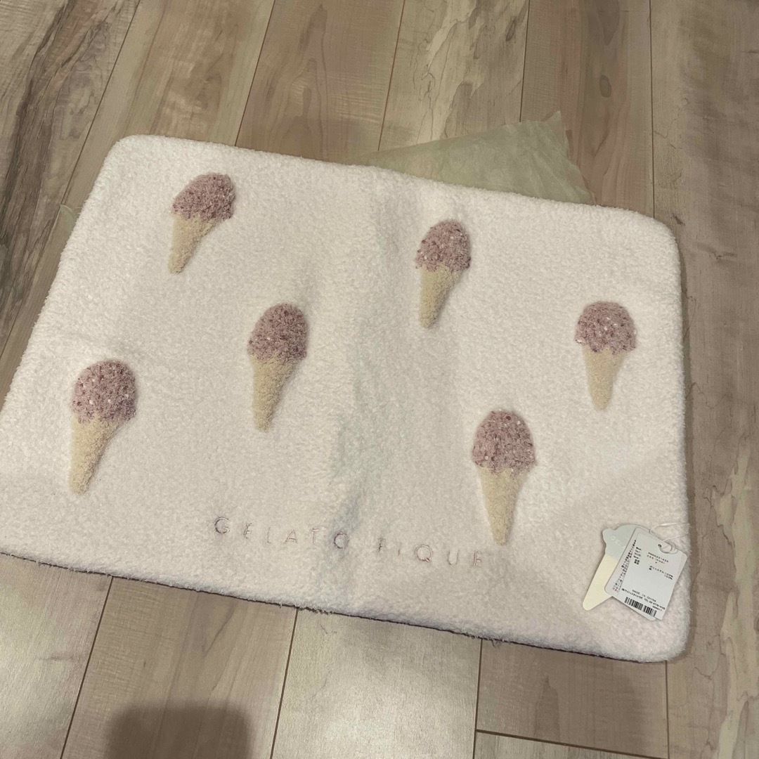 gelato pique(ジェラートピケ)のバスマット インテリア/住まい/日用品のラグ/カーペット/マット(バスマット)の商品写真